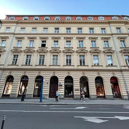 Art Deco Downtown Heritage Apartment Zagreb Luaran gambar