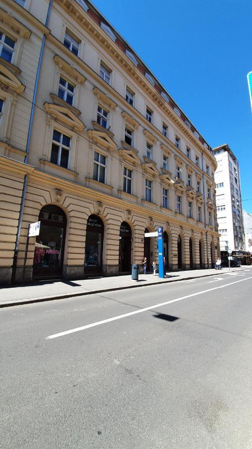 Art Deco Downtown Heritage Apartment Zagreb Luaran gambar